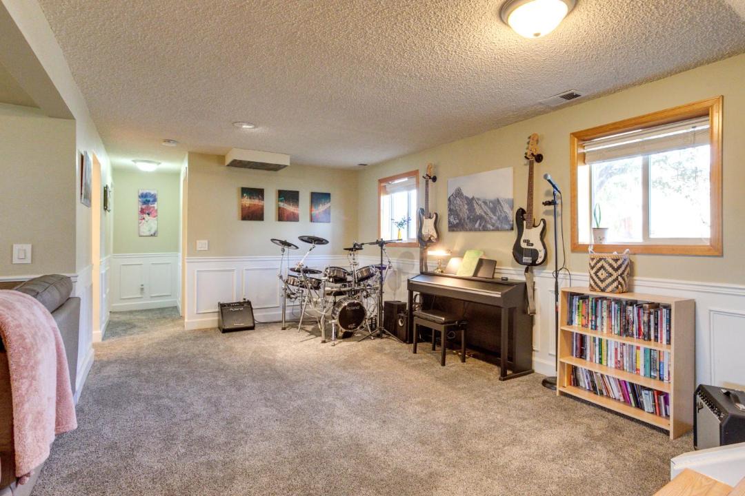 Photo of Livingroom in Thornton