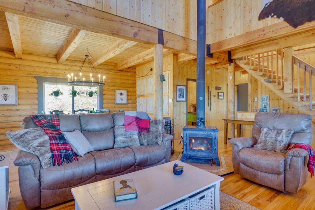 Photo of Livingroom in Lake George