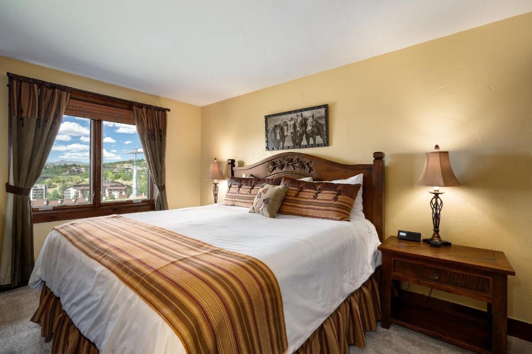 Photo of Bedroom in Steamboat Springs
