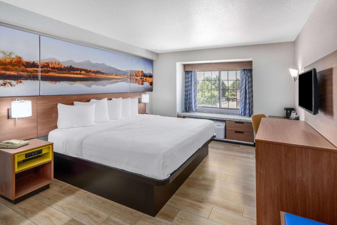 Photo of Bedroom in Greeley