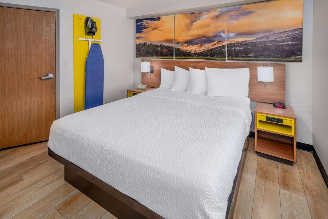 Photo of Bedroom in Greeley
