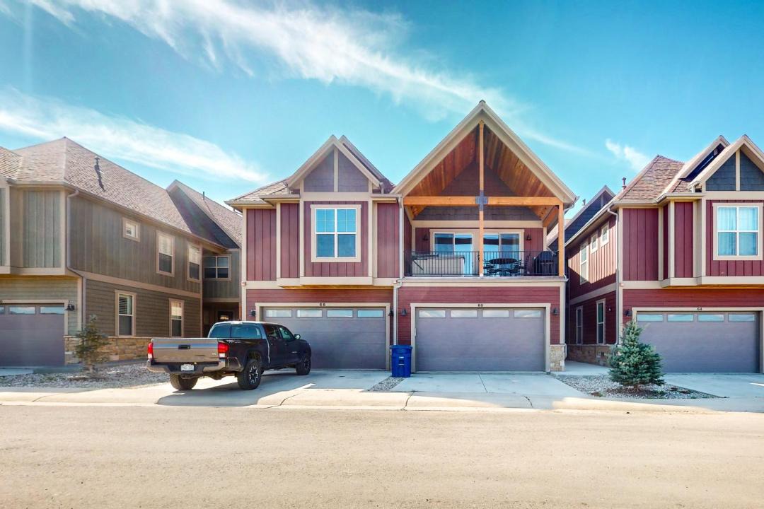 Photo of Buildings in Grand Elk Ranch