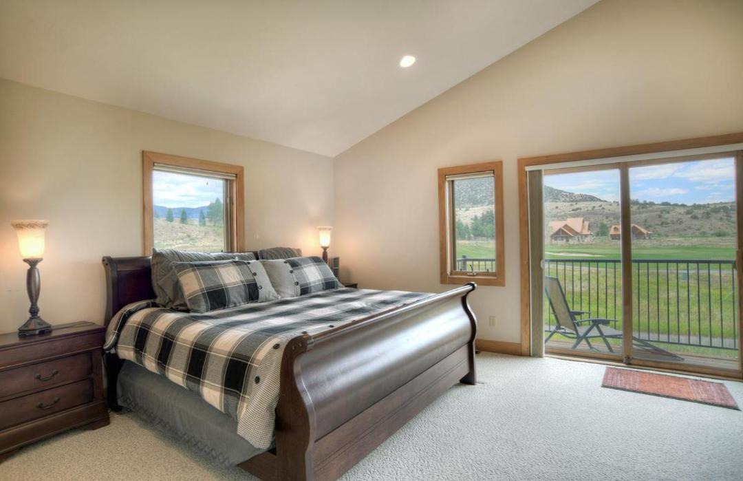 Photo of Bedroom in South Fork