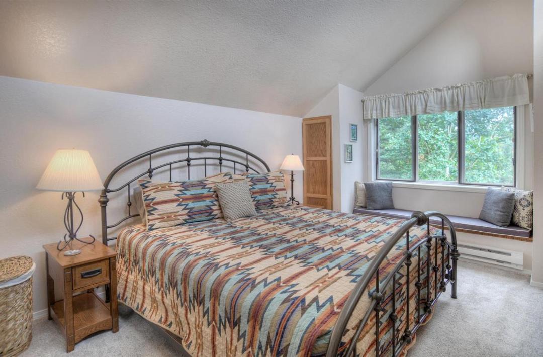 Photo of Bedroom in Purgatory