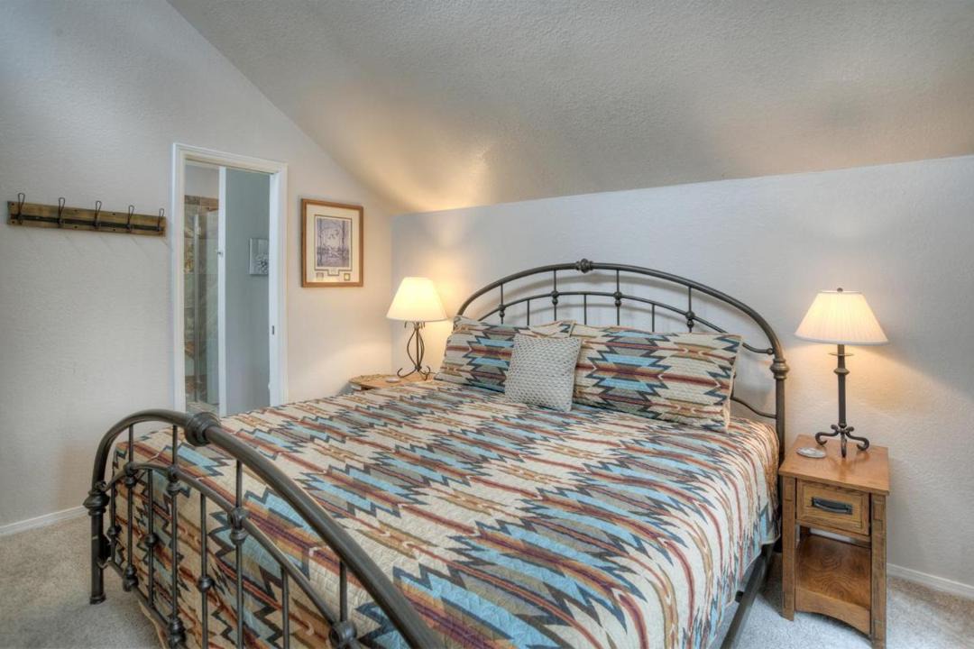 Photo of Bedroom in Purgatory