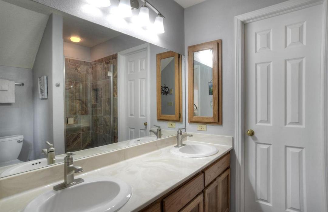 Photo of Bathroom in Purgatory