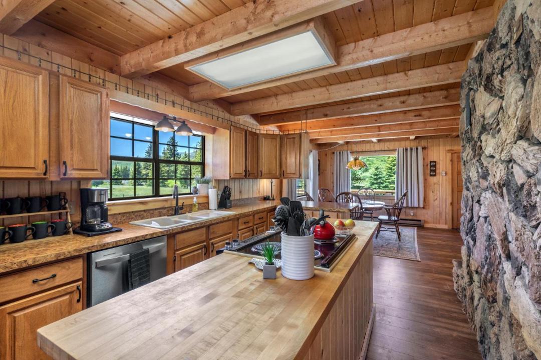 Photo of Kitchen in Creede