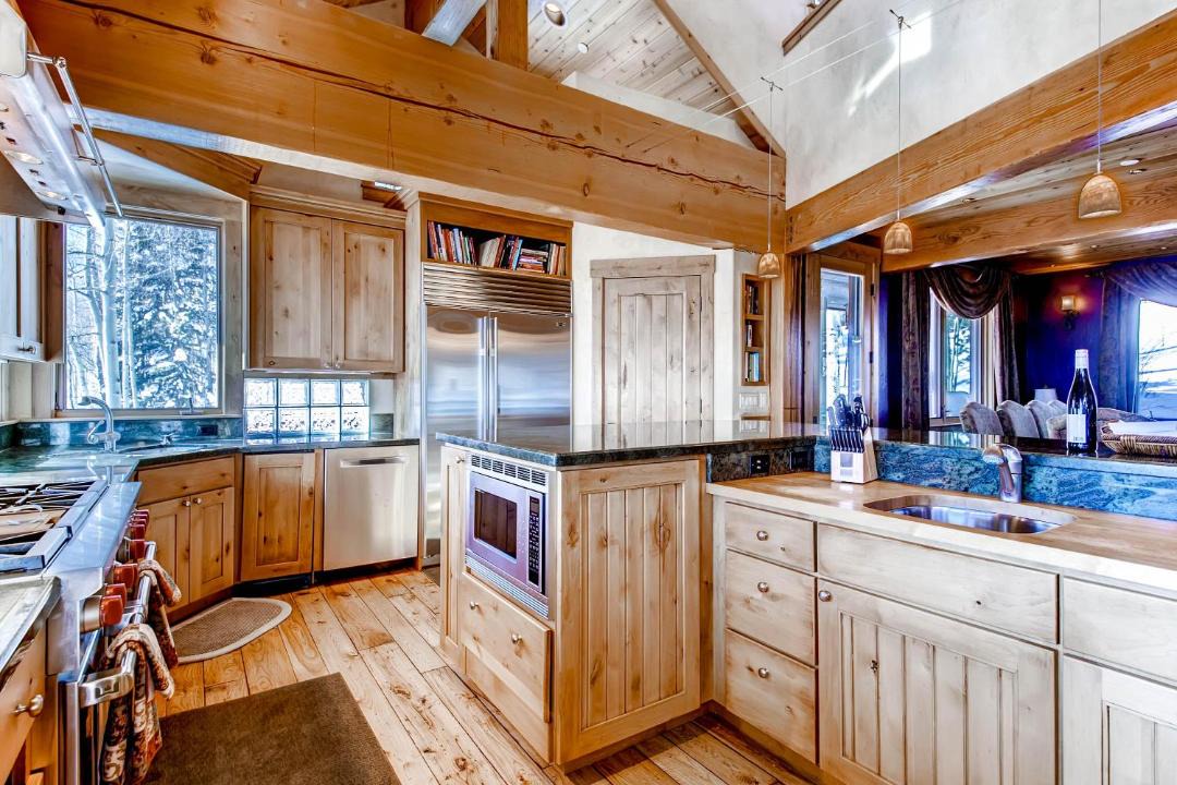 Photo of Kitchen in Three Peaks