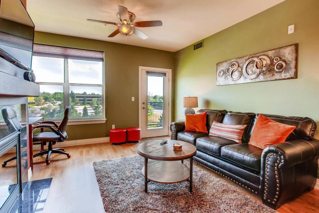 Photo of Livingroom in Englewood