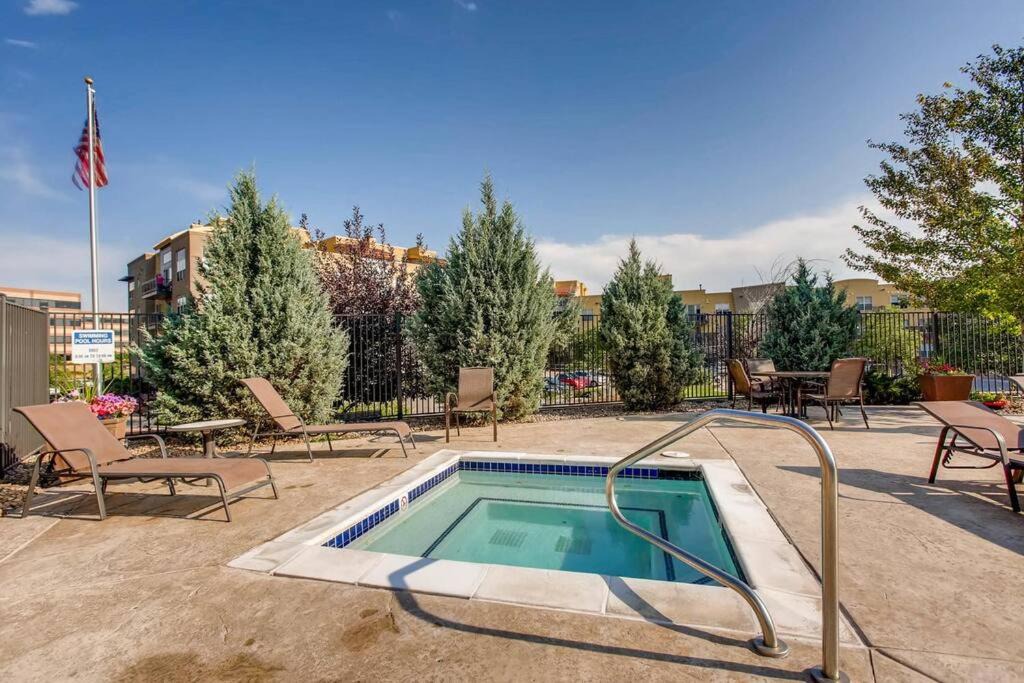 Photo of Outdoor in Englewood