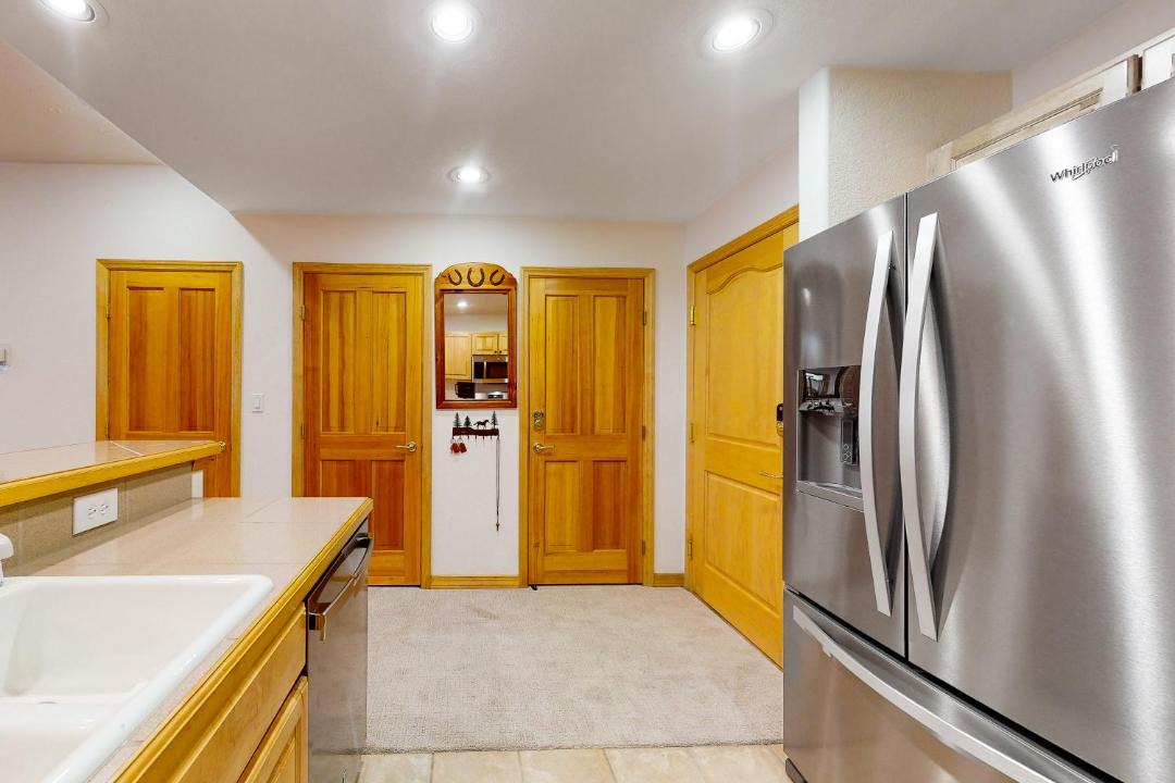 Photo of Kitchen in Edwards
