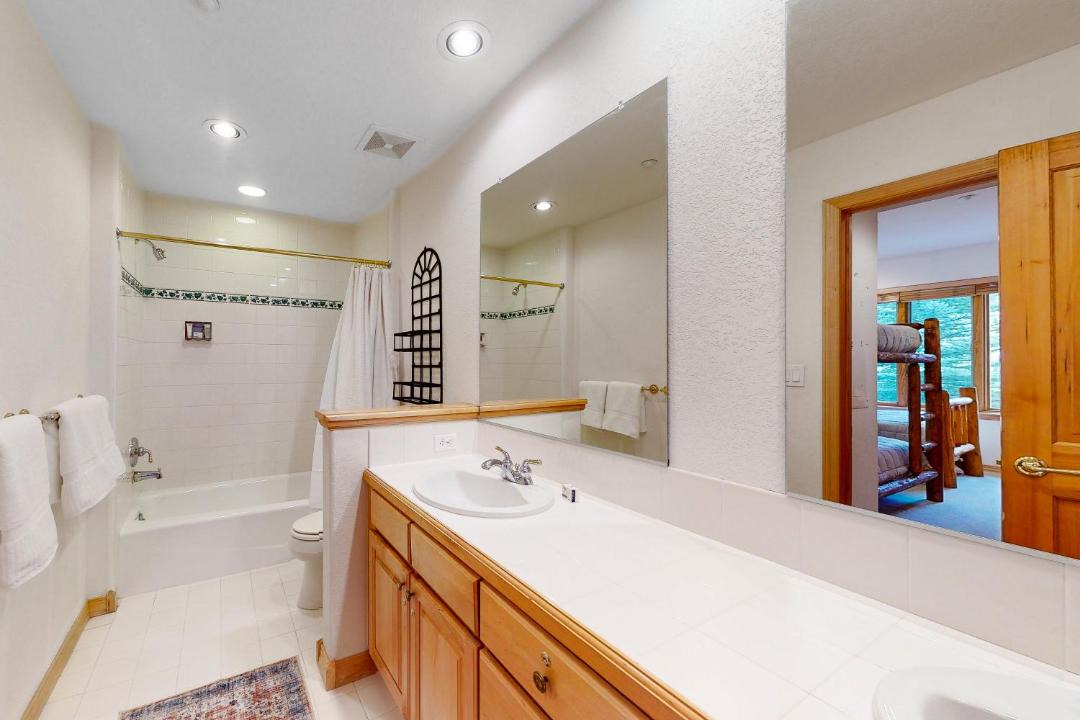Photo of Bathroom in Edwards