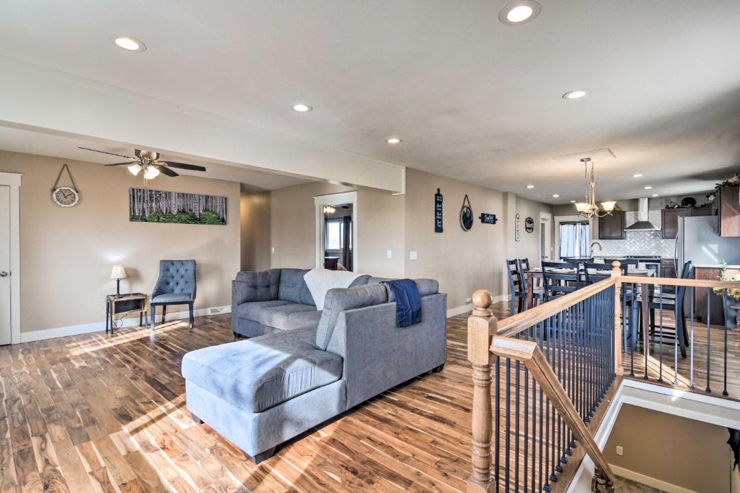 Photo of Livingroom in Platteville