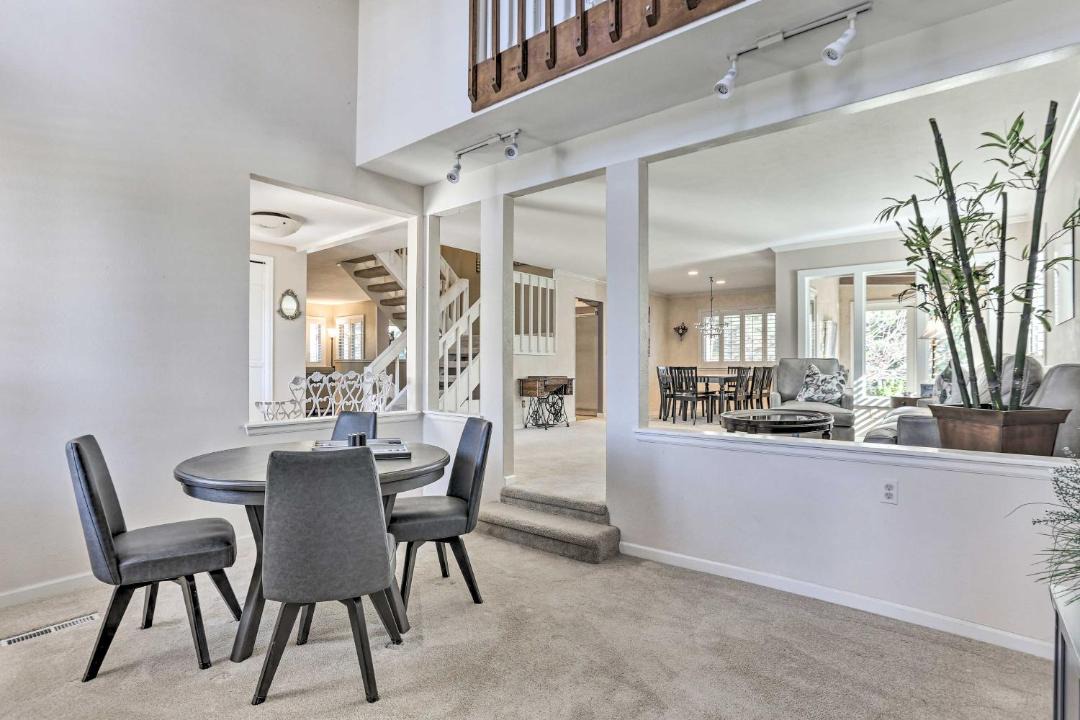 Photo of Livingroom in Englewood