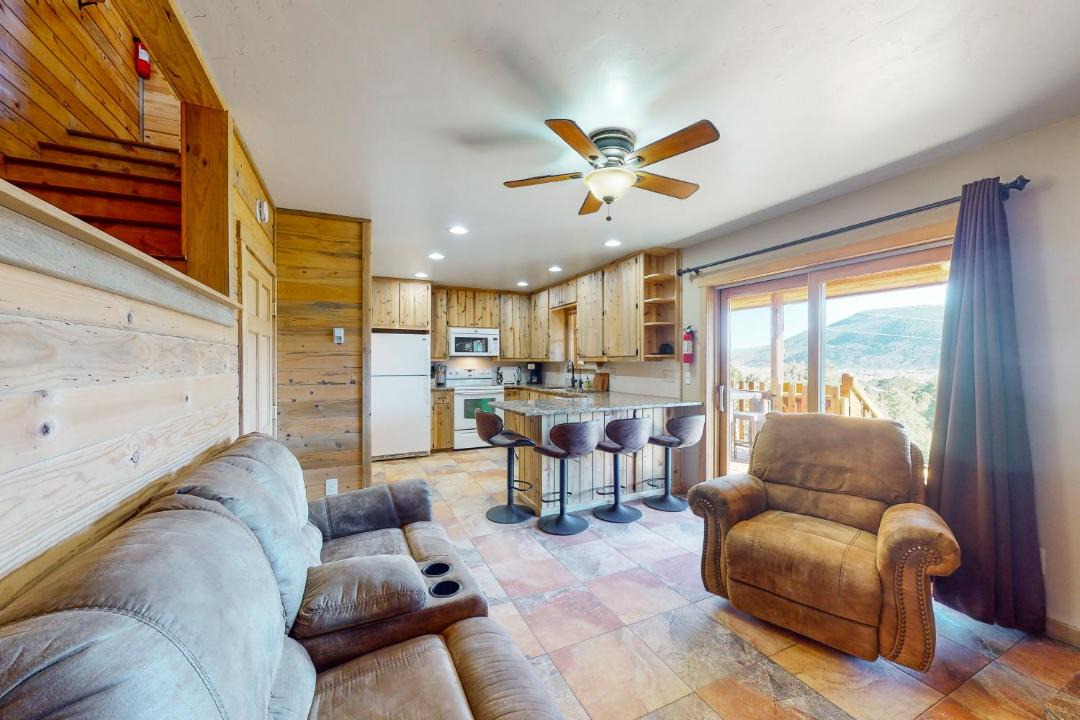 Photo of Livingroom in Alpine Village