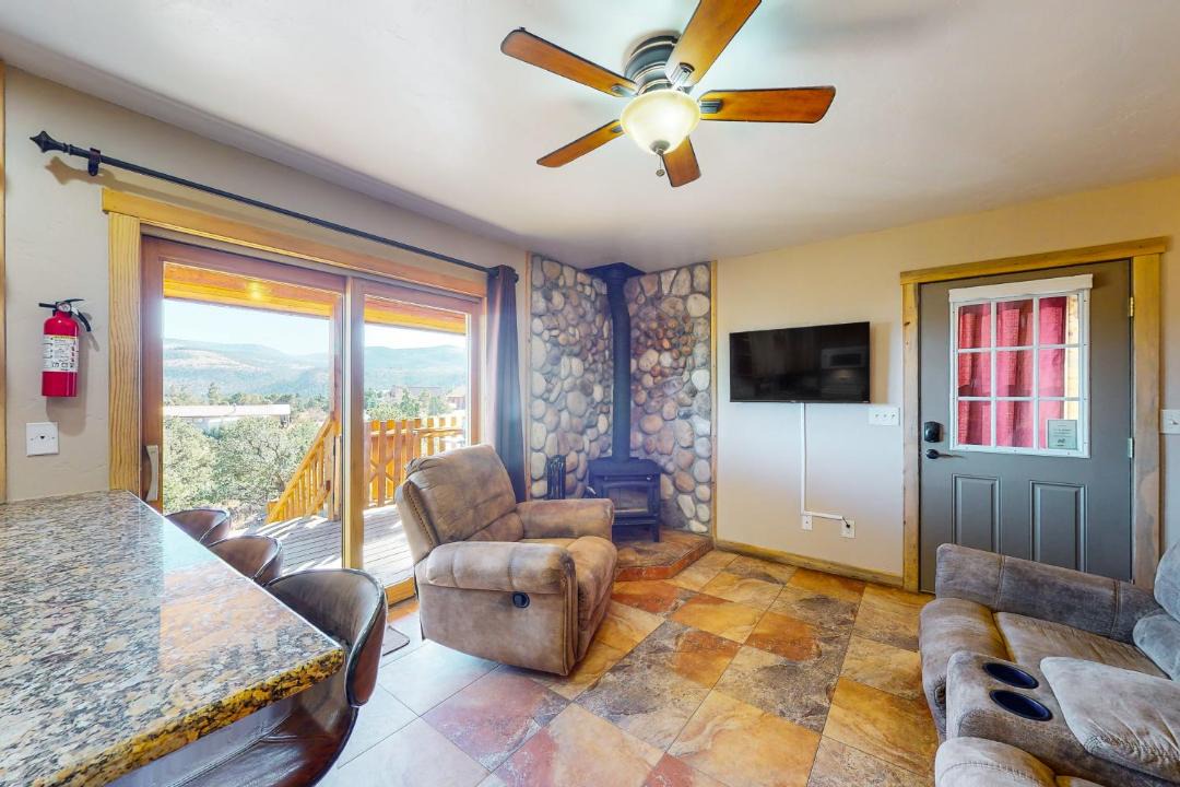 Photo of Livingroom in Alpine Village