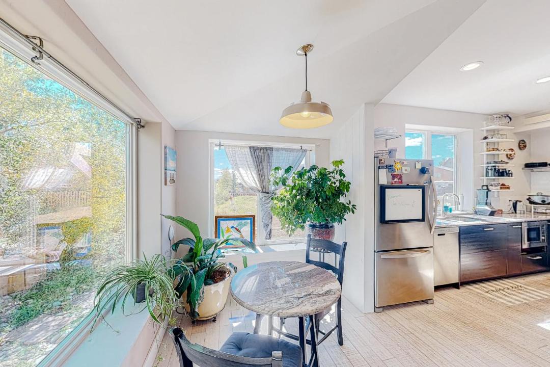 Photo of Livingroom in Gunnison
