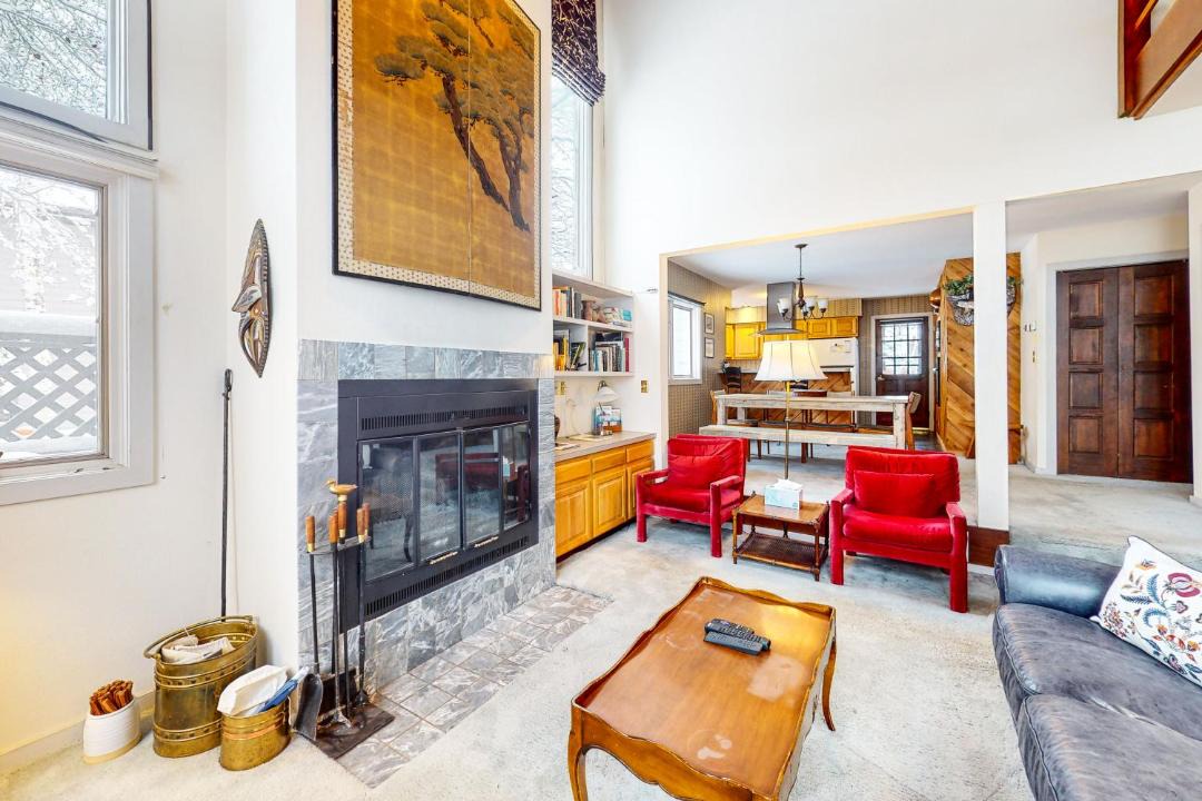Photo of Livingroom in Eagle-Vail
