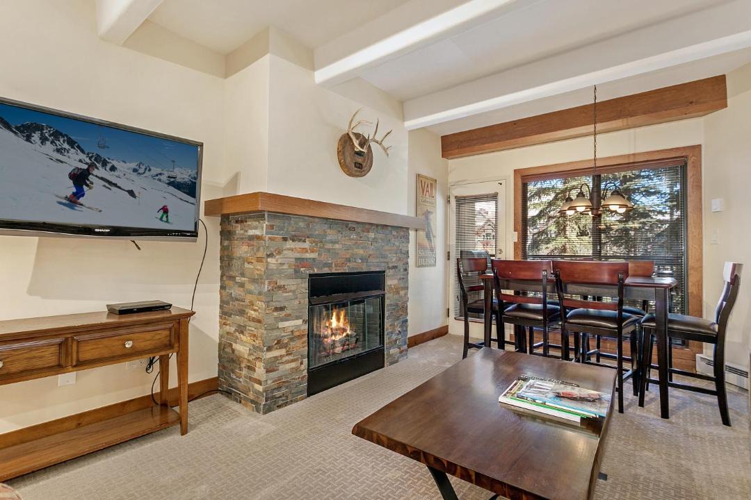 Photo of Livingroom in Vail