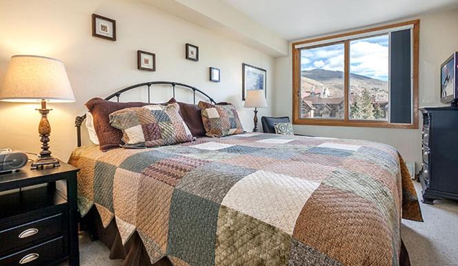Photo of Bedroom in Vail