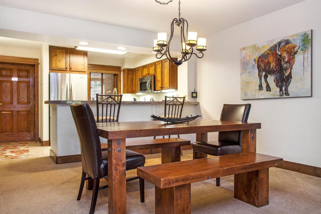 Photo of Livingroom in Vail