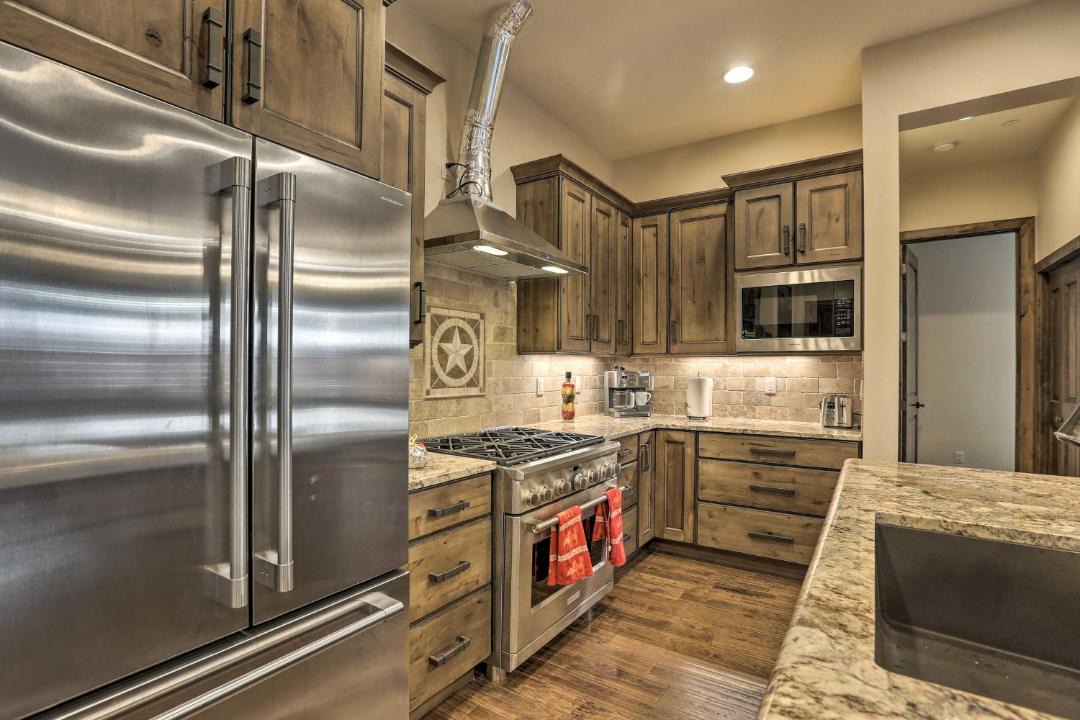 Photo of Kitchen in Golden