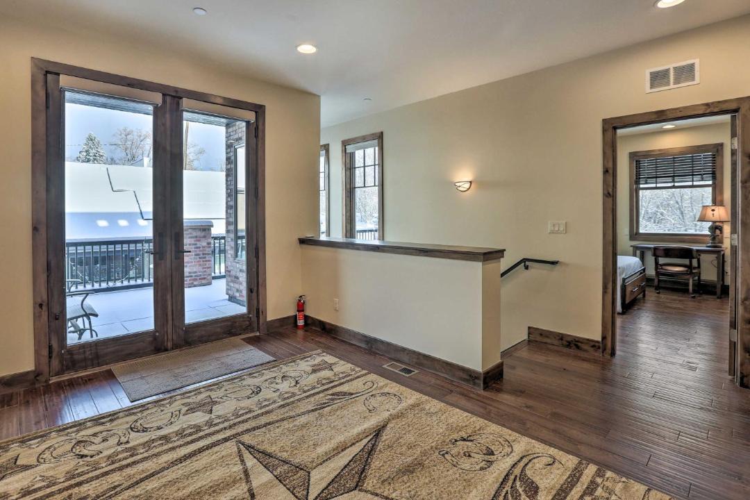 Photo of Livingroom in Golden