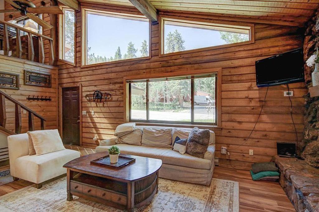Photo of Livingroom in Warrior's Mark