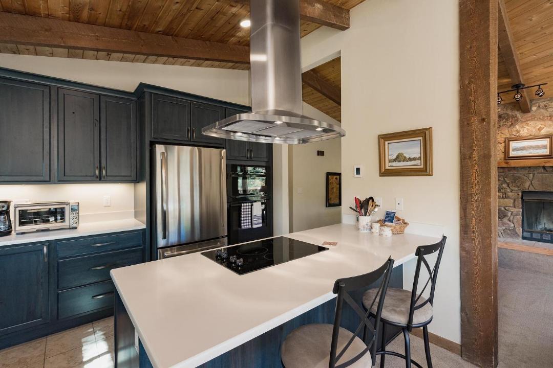 Photo of Kitchen in Columbine Lake