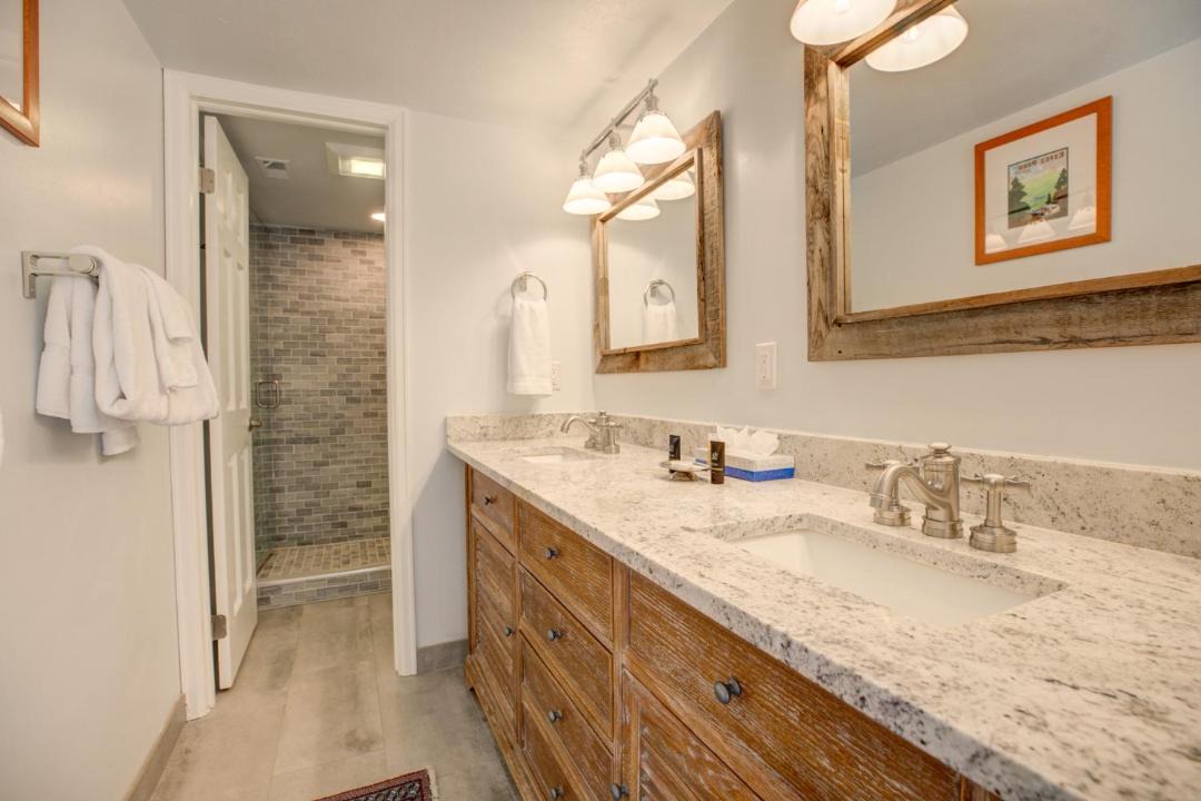 Photo of Bathroom in Warrior's Mark