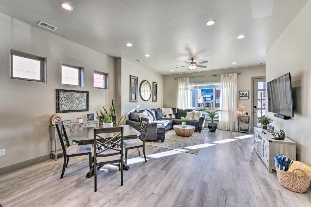 Photo of Livingroom in Poncha Springs