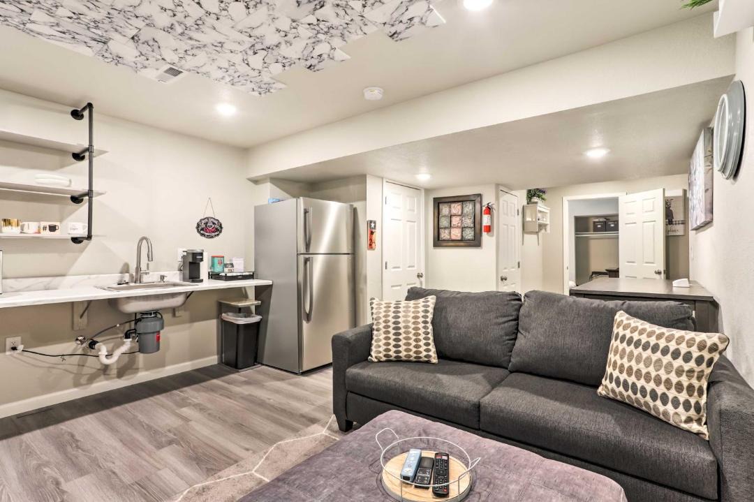 Photo of Livingroom in Commerce City