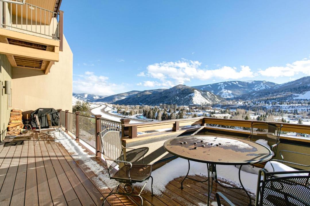 Photo of Patio Balcony in Mountain Star