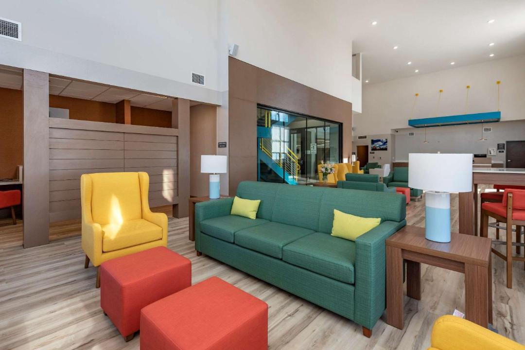 Photo of Livingroom in Colorado Springs