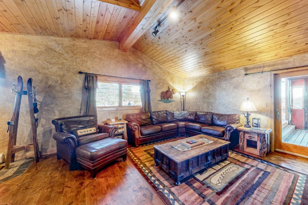 Photo of Livingroom in Grand Lake