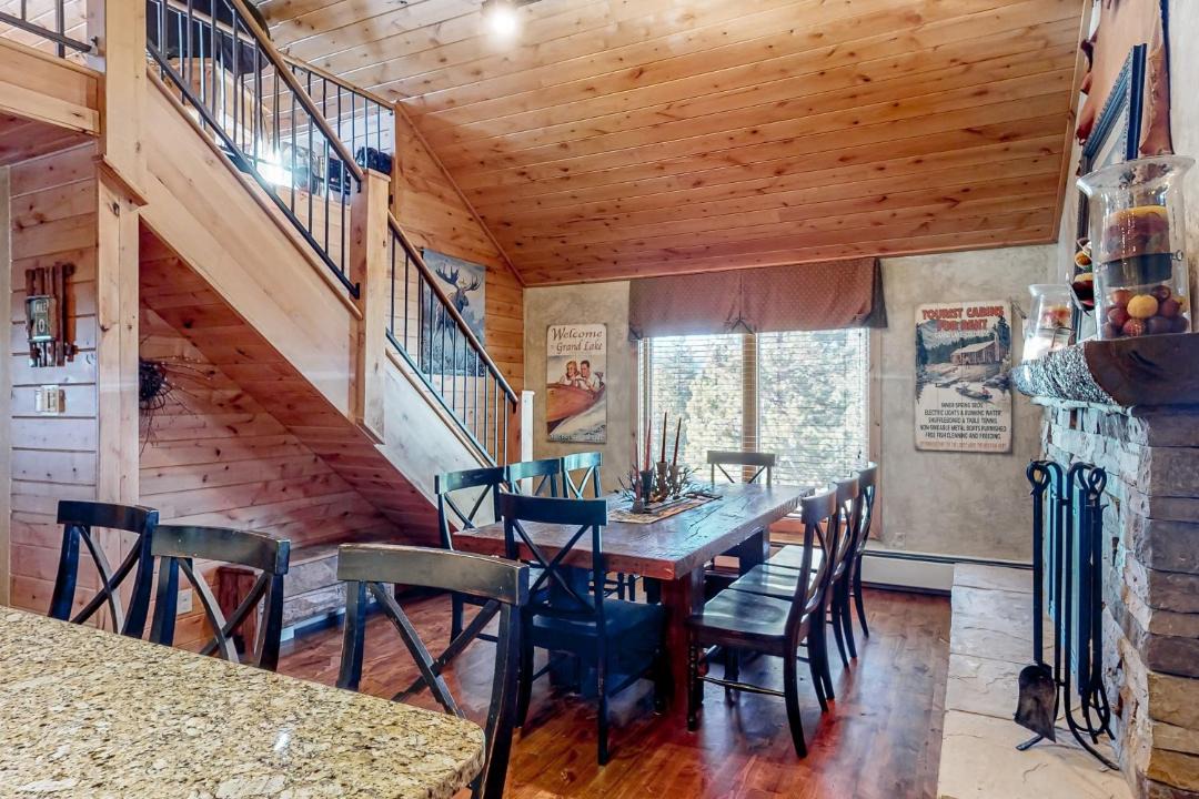 Photo of Livingroom in Grand Lake