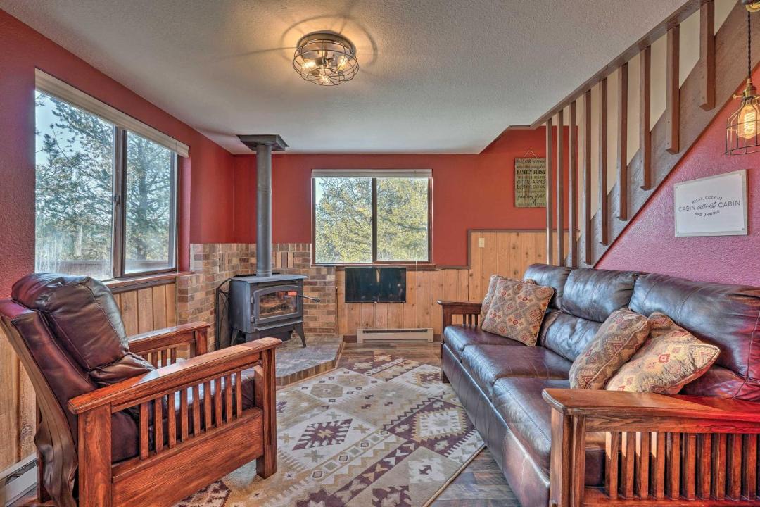 Photo of Livingroom in Rainbow Valley