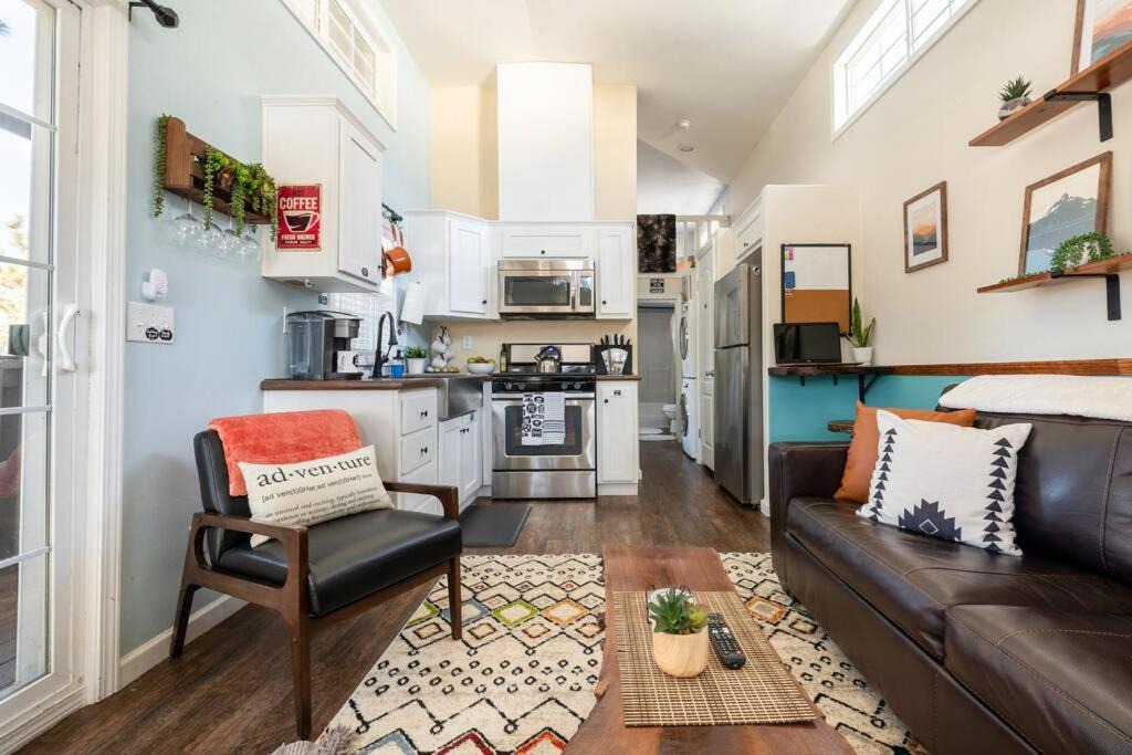 Photo of Livingroom in Woodland Park