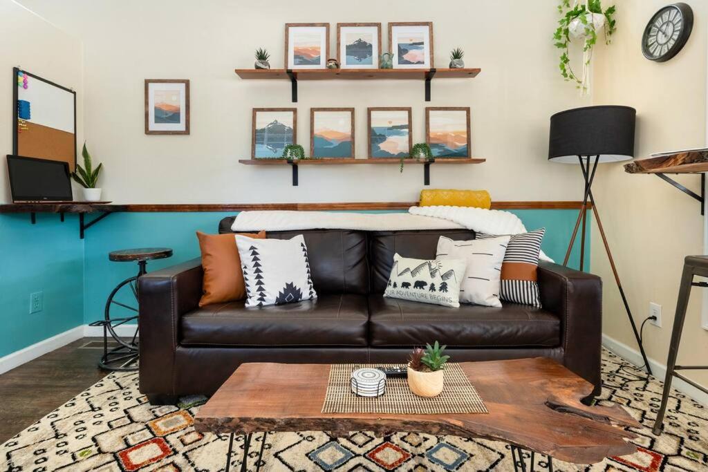 Photo of Livingroom in Woodland Park