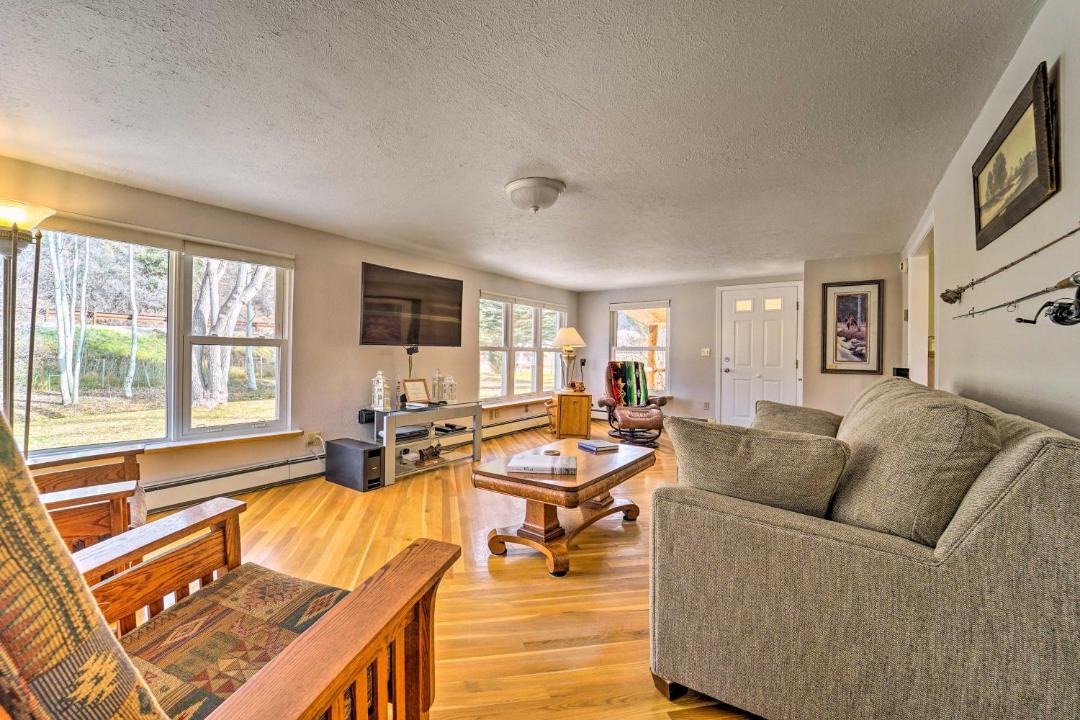 Photo of Livingroom in Cortez
