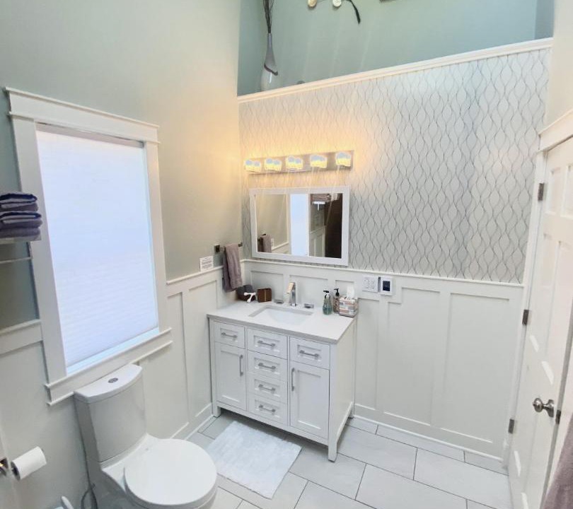 Photo of Bathroom in Sunnyside