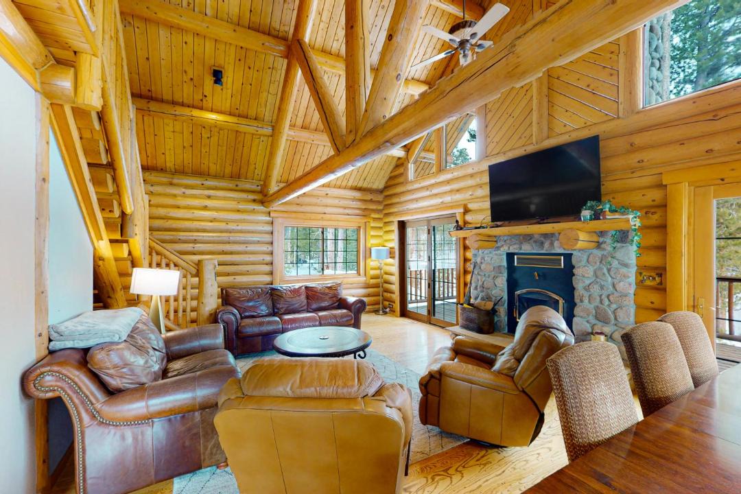 Photo of Livingroom in Grand Lake