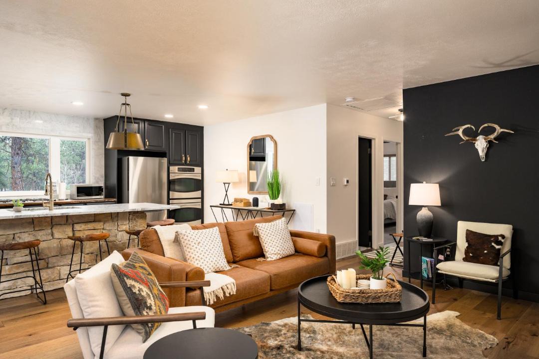 Photo of Livingroom in Bailey