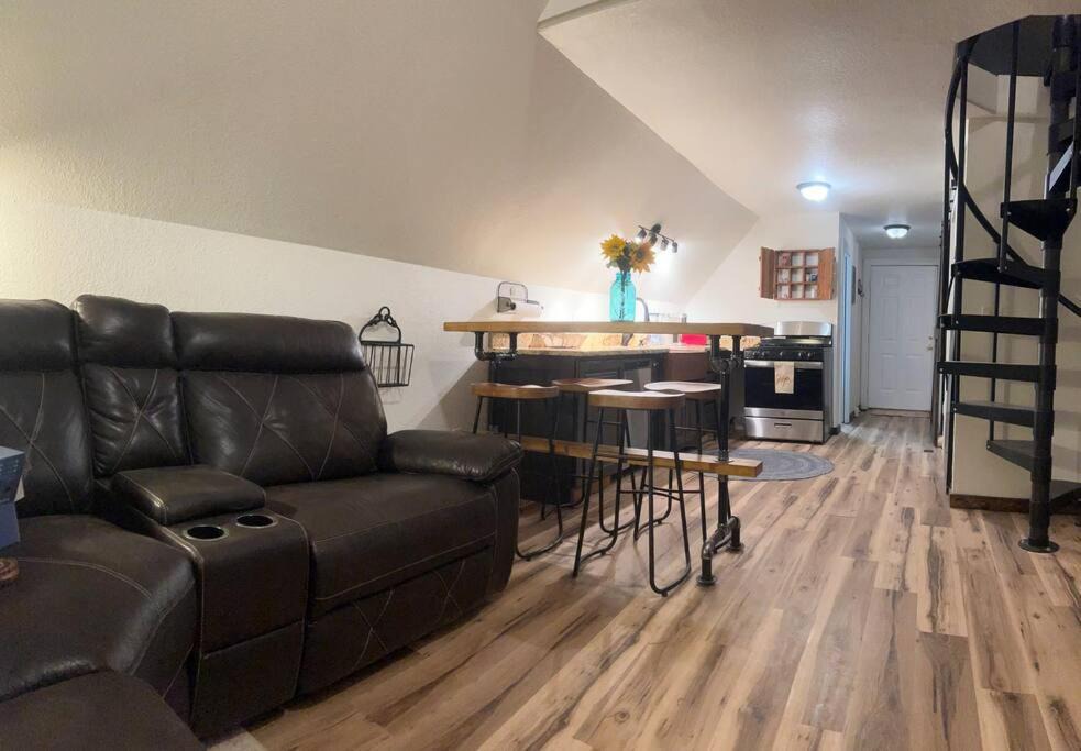 Photo of Livingroom in Woodland Park