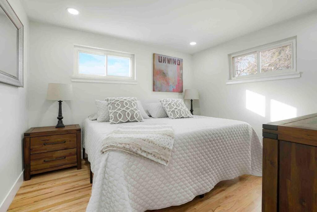 Photo of Bedroom in Aurora