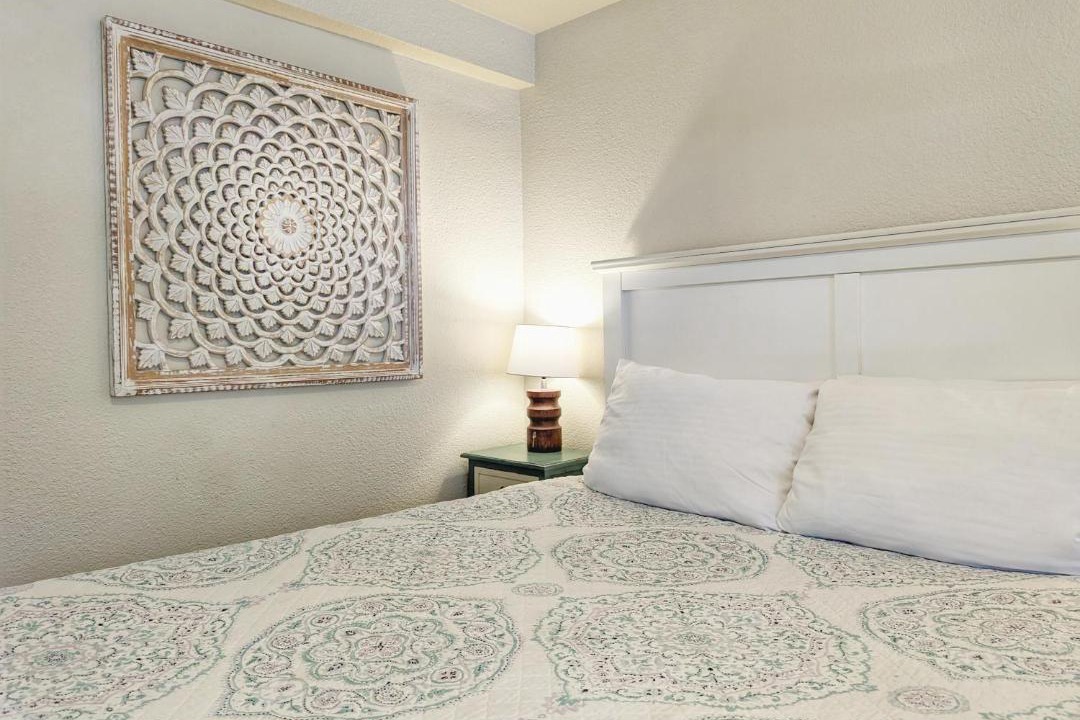 Photo of Bedroom in Manitou Springs Historic District