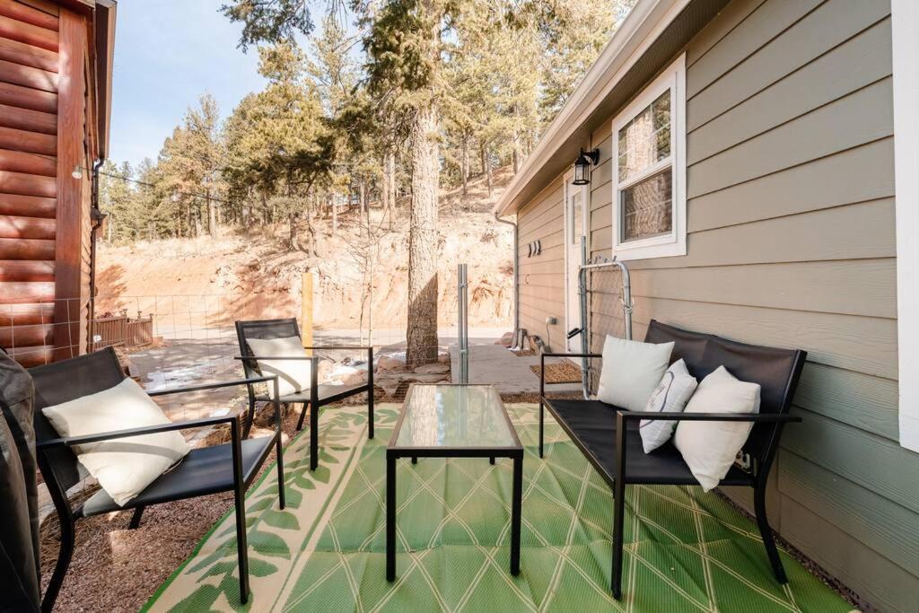 Photo of Patio Balcony in Woodland Park