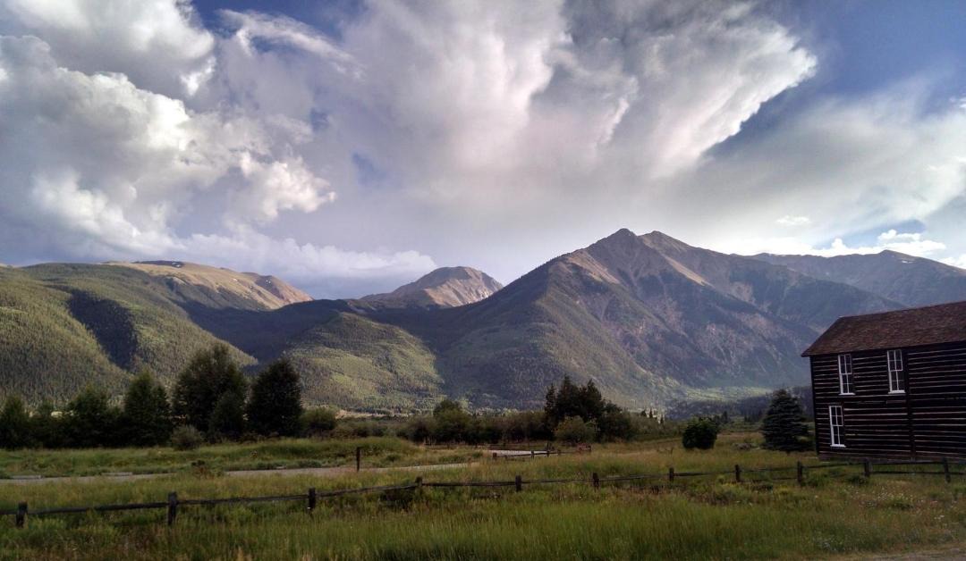 Photo of Buildings in Twin Lakes