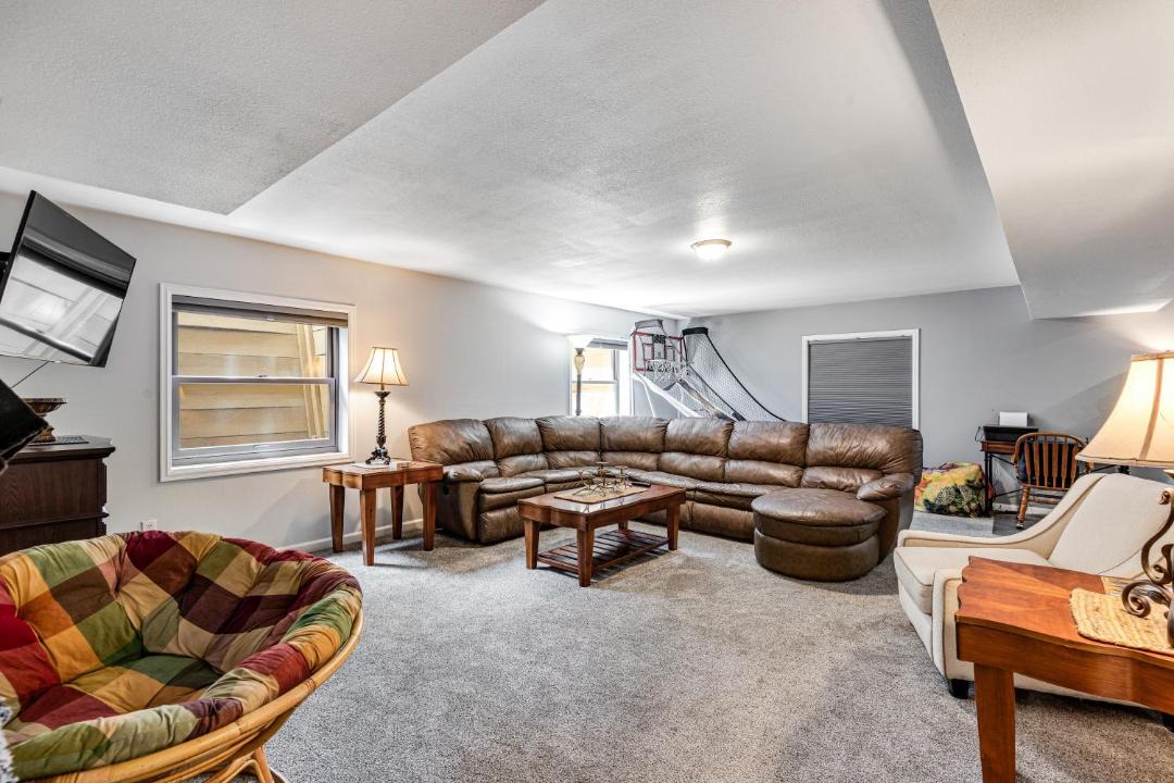 Photo of Livingroom in Northwest Colorado Springs