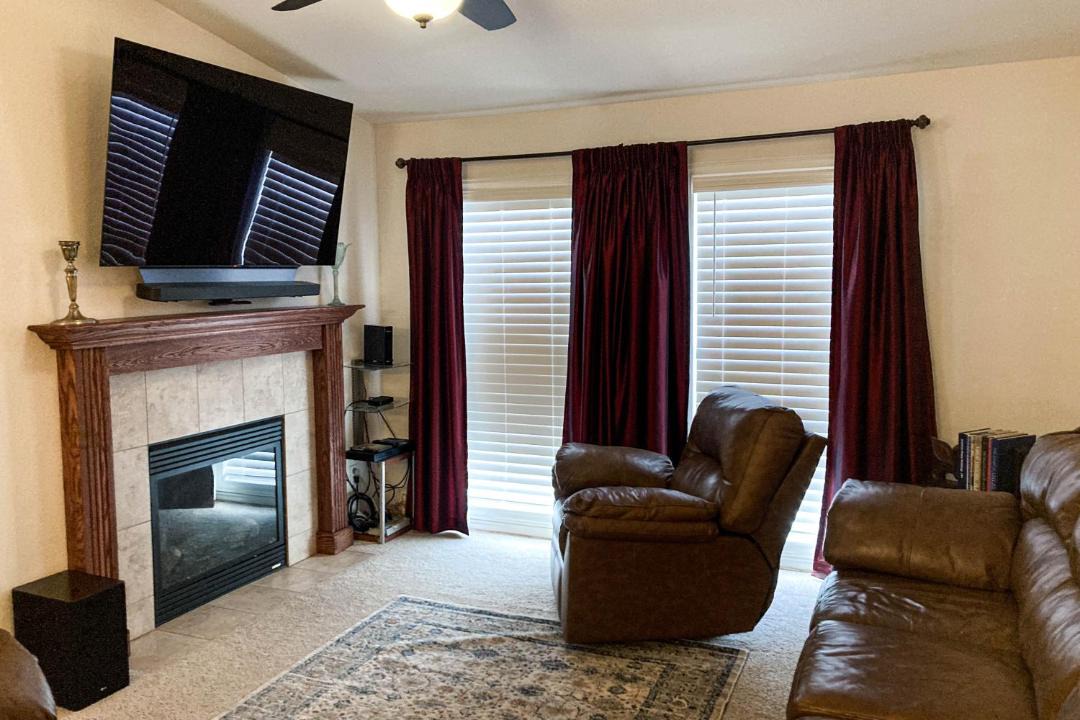Photo of Livingroom in Northeast Colorado Springs